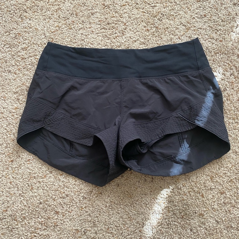 Black Lululemon shorts